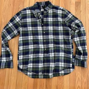 Mens J Crew XL Oxford plaid shirt. Excellent contusion!